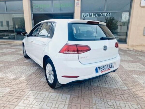 Volkswagen Golf - Imagen 2
