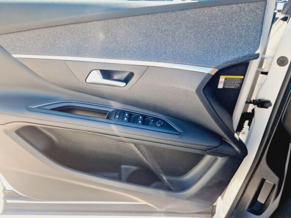 Peugeot 3008 - Imagen 13