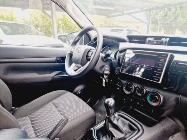 Toyota Hilux - Imagen 17