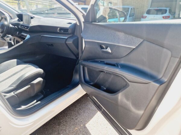 Peugeot 3008 - Imagen 16