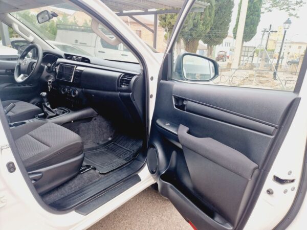 Toyota Hilux - Imagen 19
