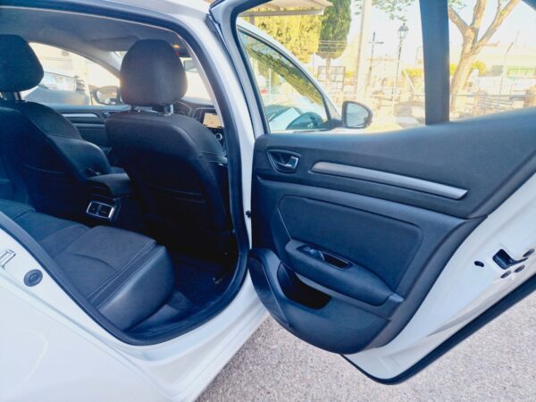 Renault Megane - Imagen 18