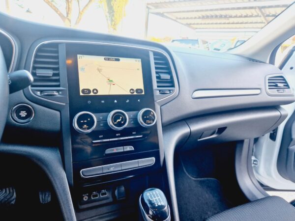 Renault Megane - Imagen 6