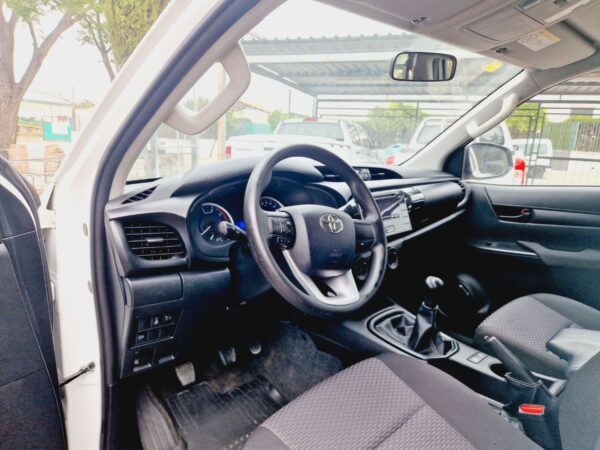 Toyota Hilux - Imagen 8