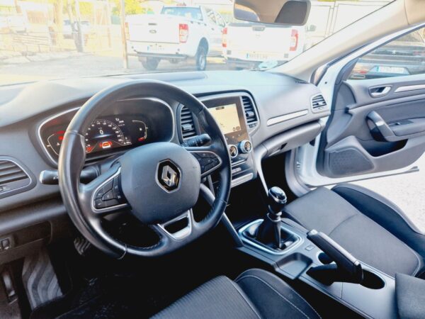 Renault Megane - Imagen 8