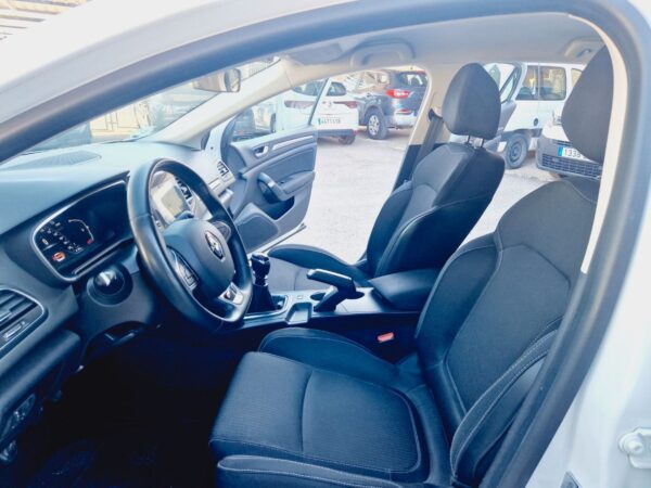 Renault Megane - Imagen 9