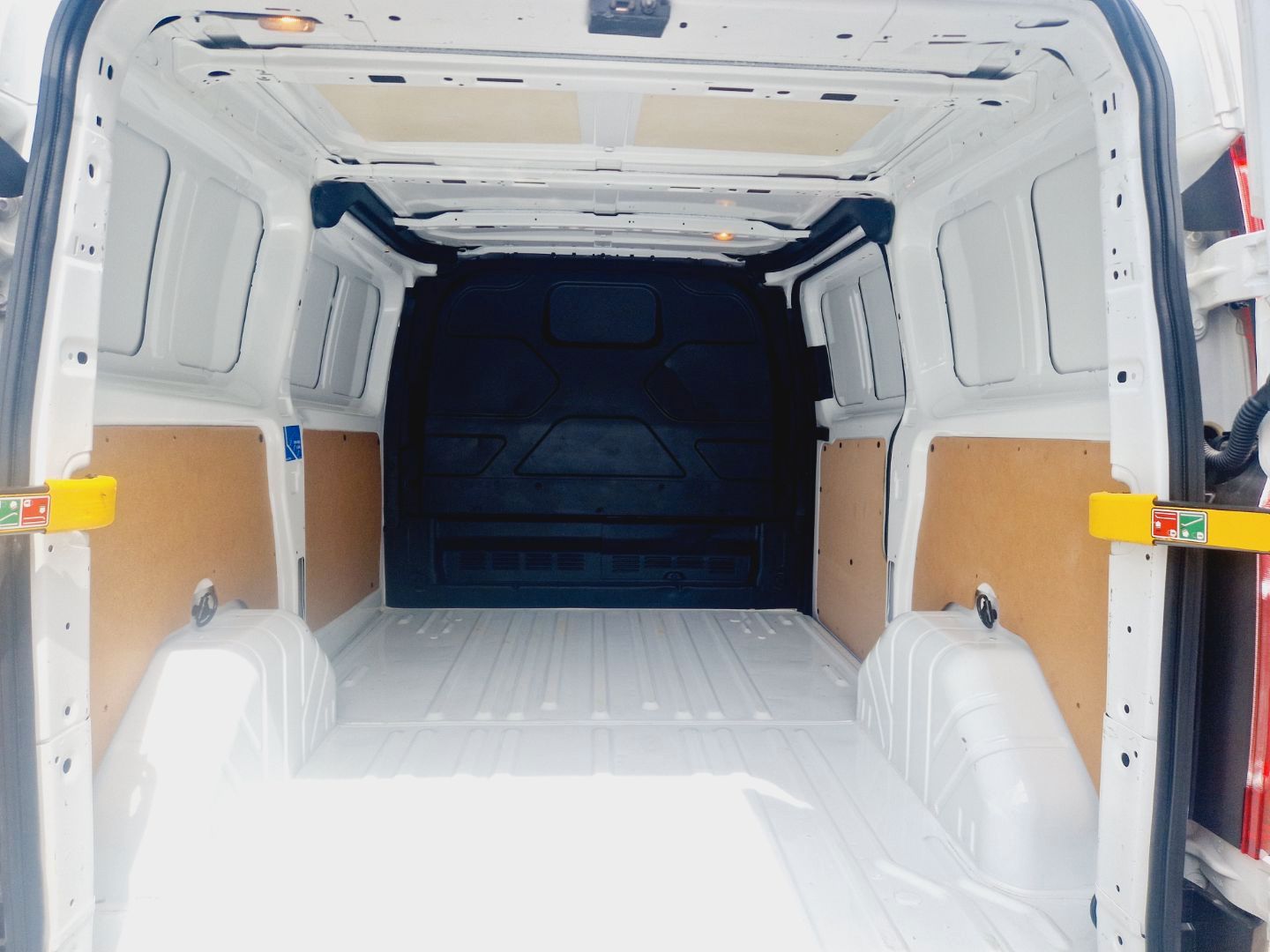 Ford Transit - Imagen 7